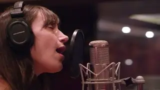 Las Robertas - Waves of the New