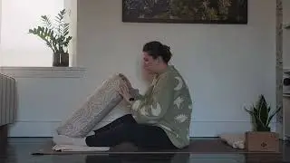 45-Min Yin & Restorative Yoga for Hips & Lower Back | Beginner-Friendly Deep Stretch + Relaxation