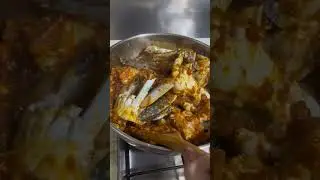 (Flower crab 🦀 curry Indian style  )