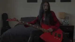 Marceline Cosplay (Real Bass Axe)