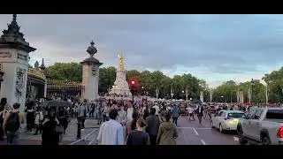 The Queen has died! Here at Buckingham Palace