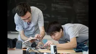 Engineering students create gesture-controlled piano