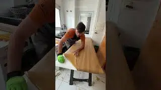 Sua porta n&atilde;o merece fica assim. Fa&ccedil;a um or&ccedil;amento e transformamos as portas da sua casa.