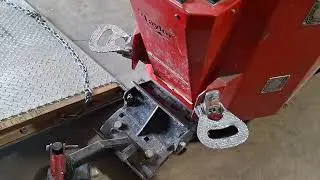 Richmond, VA: Lot 10: TAYLOR TOOLS - Bronco 0707-446 - Ride-On Floor Stripper