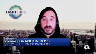 How investors can trade the metaverse