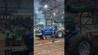 &ldquo;Under Pressure&rdquo; Ford Light Limited Super Stock Tractor! #TractorPulling #Shorts #Motorsport #Turbo