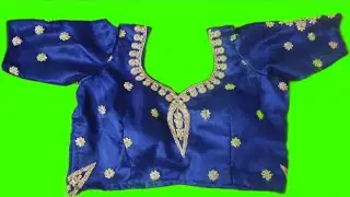 Readymade Neck Design Crop Top//Lehenga Crop Top//Padded Cups//Cold Sleeves