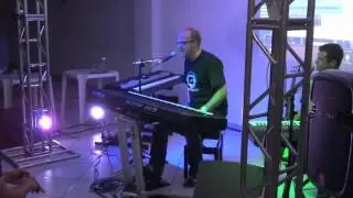 Bert Smorenburg demonstrando o MOTIF XF