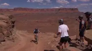 Utah Bucket List: Mountain biking the White Rim Trail in Utah's Canyonlands National Park