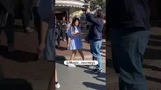 I-SPY my favorite Disneyland vloggers...