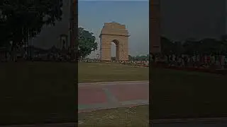 INDIA GATE NEW DELHI. PR TECH AND GAMING