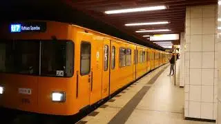U-Bahn Berlin Ausfahrt F90 in Berliner Stra&szlig;e U7