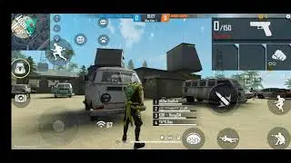 (freefire) gh&eacute;p ngẫu nhi&ecirc;n gặp đức m&otilde;m fake hết bắn được lu&ocirc;n..