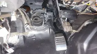 Scram Speed Bracket & Coyote Gas Pedal Install on Foxbody (Project9tails)