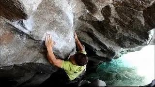 Bouldering Magic Wood (Never ending story 1+2 // nothing changes)