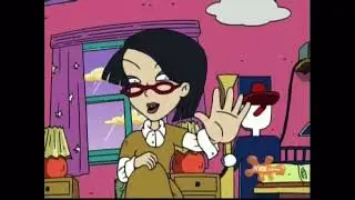 How many times did Kira kissed Chas, Chuckie and Kimi?