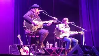Morgan Wade - Time to Love, Time to Kill (acoustic) 2024 Des Moines, IA