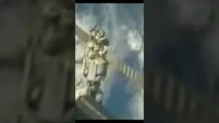 23 марта&nbsp;2001 года&nbsp;&nbsp;В Тихом океане затоплена орбитальная станция &laquo;Мир&raquo;