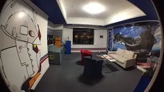 Gundam Hotel Tokyo - tour of exclusive  Gundam suite Project Room-G お台場ホテルにガンダムルーム
