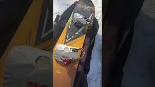 Сноуборд на Киевской барахолке. Барахолка Петровка Почайна. Киев