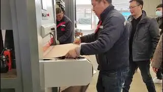 Fine wood veneer sanding and polishing