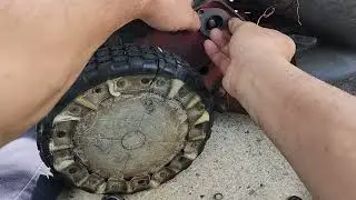 Old Snapper lawn mower replace bearings (Nov 20, 25)