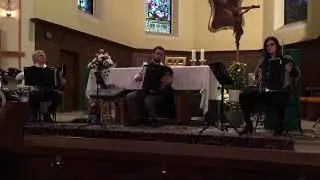 Triolet - Concert excerpt
