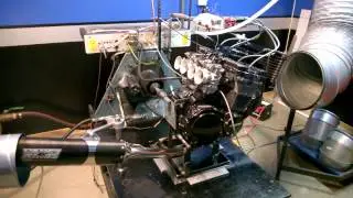 GSX-R engine in SuperFlow Dyno