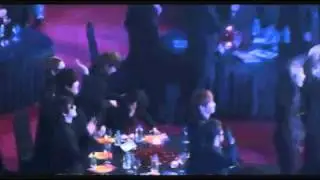 [Fancam] Yesung almost fainted at golden disk award 2010!!