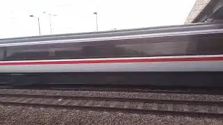 Intercity 225/Class 91 with Mk4 coaches passes Arlesey