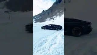 Lamborghini Aventador S drifting in the snow ❄️😎V12 Symphony on ICE