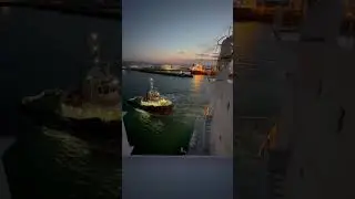 Le Havre Port #capitanalinalexe #tanker #vessel #navigation #ships #pilot
