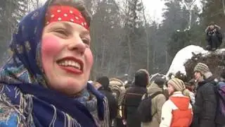 Russians celebrate official end to winter