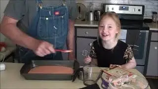 Wes S and Co. bakes a cake