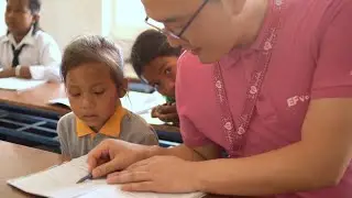 Spr&aring;k kan f&ouml;r&auml;ndra din v&auml;rld | Languages can change your world &ndash; EF Sverige