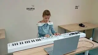 Soft Mozart Recital 2025 2026: Vera (10) plays French Song