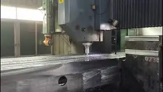 Show you cnc planer type milling machine #machinery #manufacturing #manufacturer #workshop