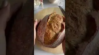 10 seconds of bliss 💙 Chia Loaf | Recipe in the description #sourdough #breadrecipe #bread