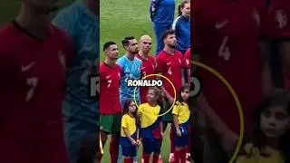 Little Girl Cries After Ronaldo&rsquo;s Touching Gesture 😱 #ronaldo #ronaldofans #shorts