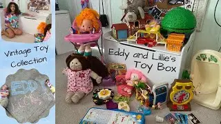What's in the toy box? Vintage toys you say?  I want to see!! Lillie's mom shows her old toys.