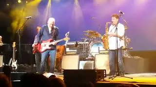 Going Home ( Local Hero )  Mark Knopfler   Zénith de Paris 2juin 2015   HD 1080p