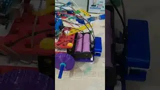 ⭐ Hand Gesture Controlled Robot Using Ultrasonic Sensor | Arduino DIY Project | Curiblox Tutorial