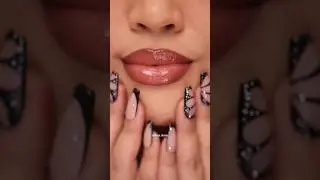 Denise Julia's lip combo 💋 #colourpop #careline #readysetglow #lipswatches #makeupswatches #lipcombo