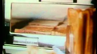 General Electric Toaster Oven (Australian ad, 1976)
