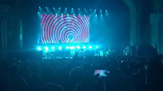 Noel Gallagher - Don't look back in anger