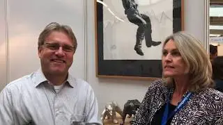 Edelmetallmesse 2019 in M&uuml;nchen: Frauke Deutsch (BullionArt) und Dr. J&uuml;rgen M&uuml;ller