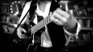 Owen H performing Mumford & Sons' I Will Wait - Available from AliveNetwork.com