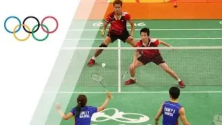 Ahmad and Natsir win badminton mixed doubles gold
