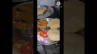 Perfect Chole Puri Plate#IndianFood#videoviral #tyshorts #shorts #cooking #trendingshorts #youtube👍