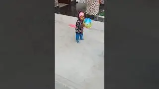 Cute baby plying football⚽🏀⚽#cutebaby #tranding ##ytshorts #shot